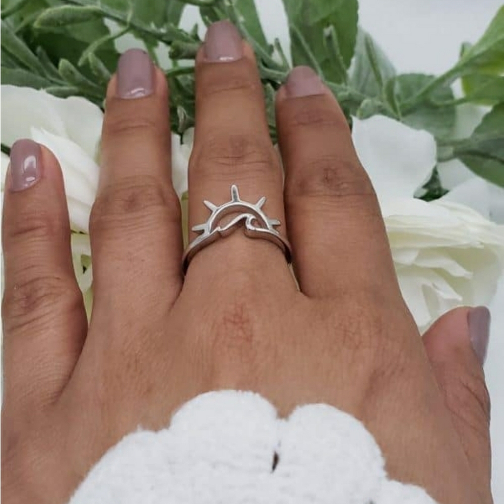 🥰 LOVER OF THE SUN RING - Picture 4 of 4